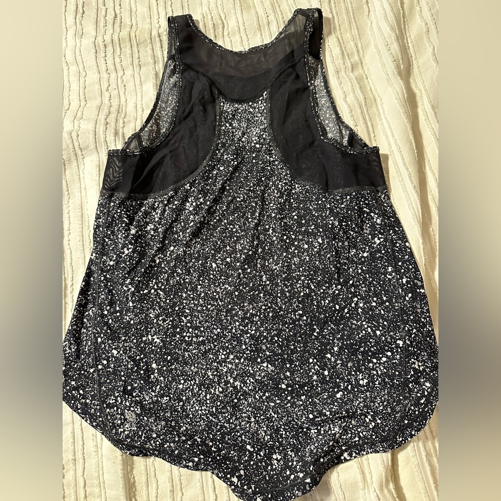 Lululemon tank sz 6